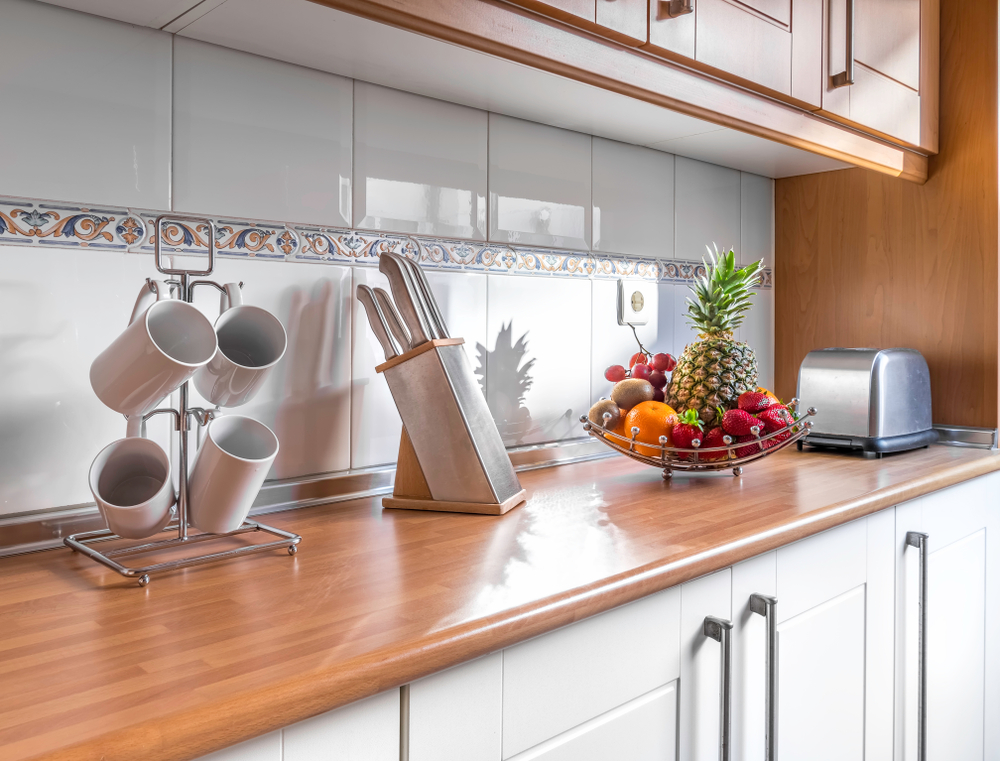 how to decorate your airbnb to make it stand out How to Decorate Your Airbnb to Make it Stand Out